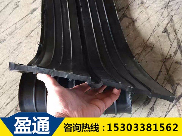 天津652型中埋橡膠止水帶