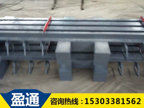 GQF-MZL-240型數(shù)模式橋梁伸縮縫 GQF-MZL-240型數(shù)模式橋梁伸縮縫