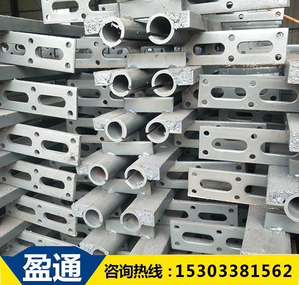 橋梁伸縮縫管縫